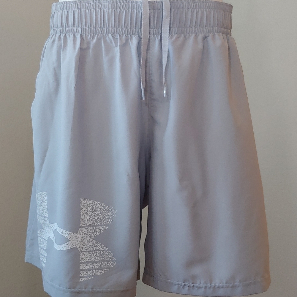 Under Armour Men's Athletic Graphic Shorts Light Grey size XL NWT